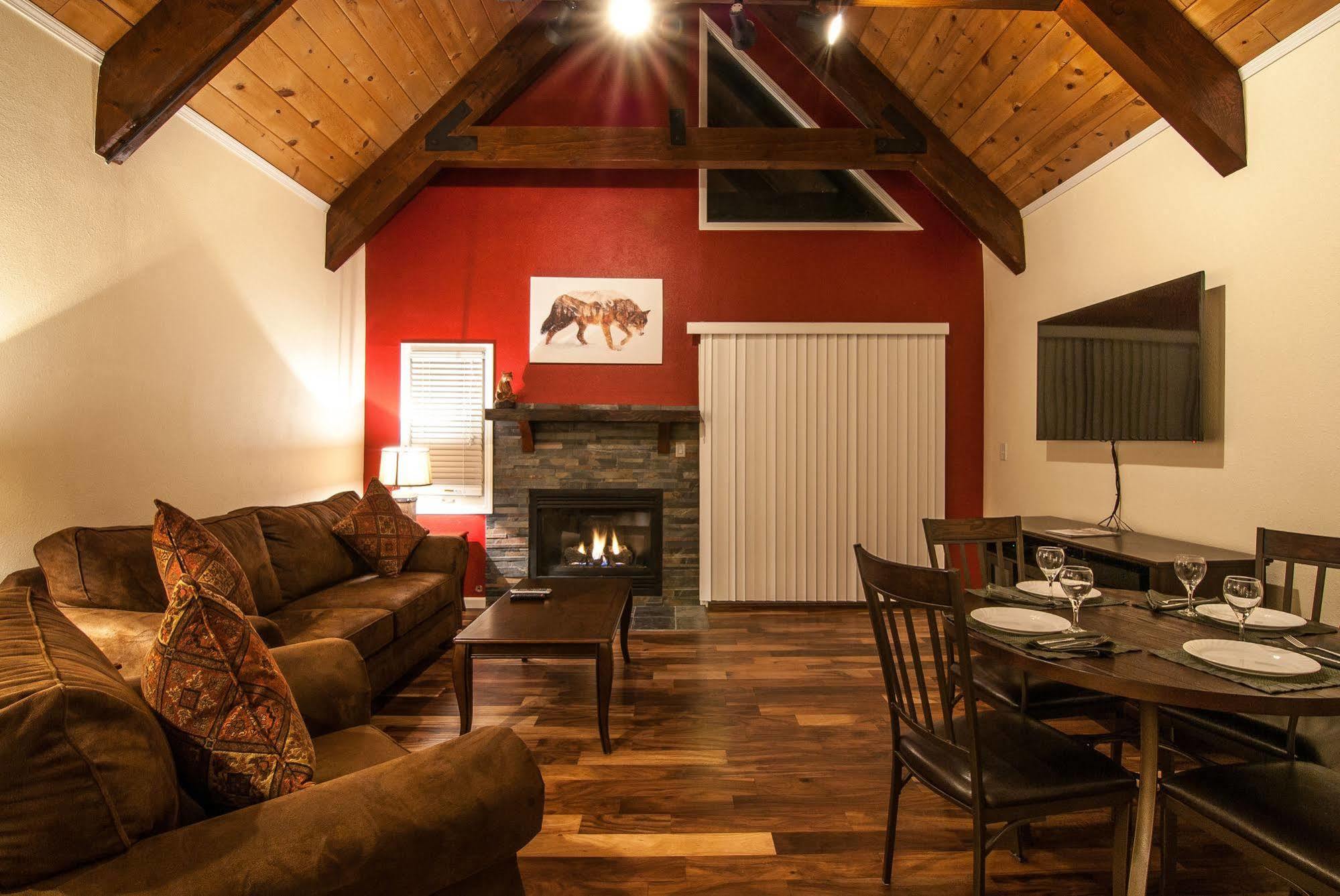 North & Lodge Incline Village