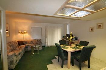 Lodge North &
